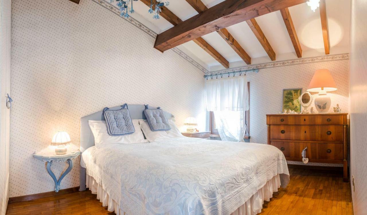 Piccola Casa Antica Appartement Ferrara Buitenkant foto